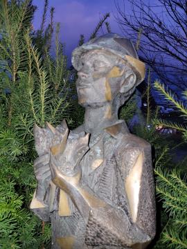 Deček s solzicami, Vanja